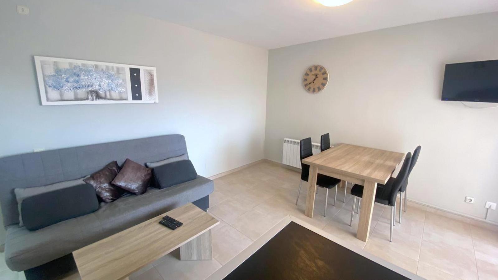 Olimpe 2 8 Apartment Росес Екстериор снимка