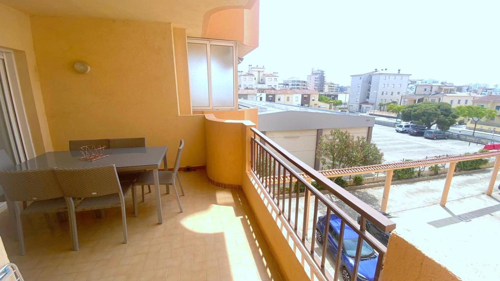 Olimpe 2 8 Apartment Росес Екстериор снимка